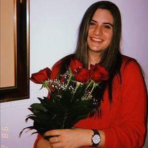 Meet your Posher, Genevieve